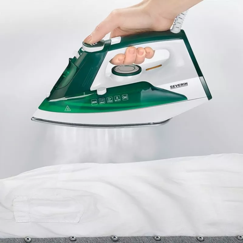 Severin BA 3261 Ferro de engomar ferro a vapor base cerâmica 2400 W branco, verde