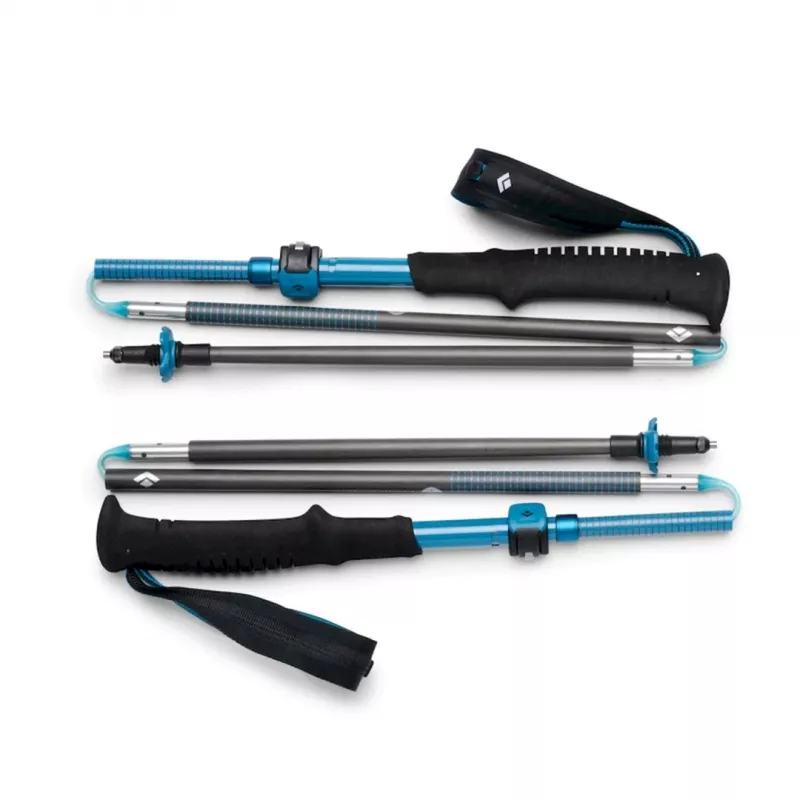 Bastões de trekking Black Diamond Distance Carbon FLZ, ajustáveis 110–125 cm, haste de carbono, dobráveis, 3 partes, 336 g