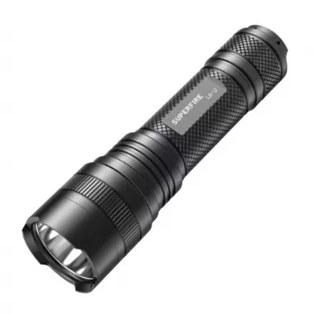 Lanterna Superfire L6-U — 1480 lm, alcance de 330 m