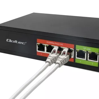 Switch Ethernet PoE QOLTEC 52289 — 4x portas RJ45 PoE, 2x RJ45 uplink, orçamento PoE 65W