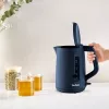 Chaleira elétrica Tefal KO2M0410 — 1,7 L, 2400 W, azul, indicador de nível de água, filtro anticalcário
