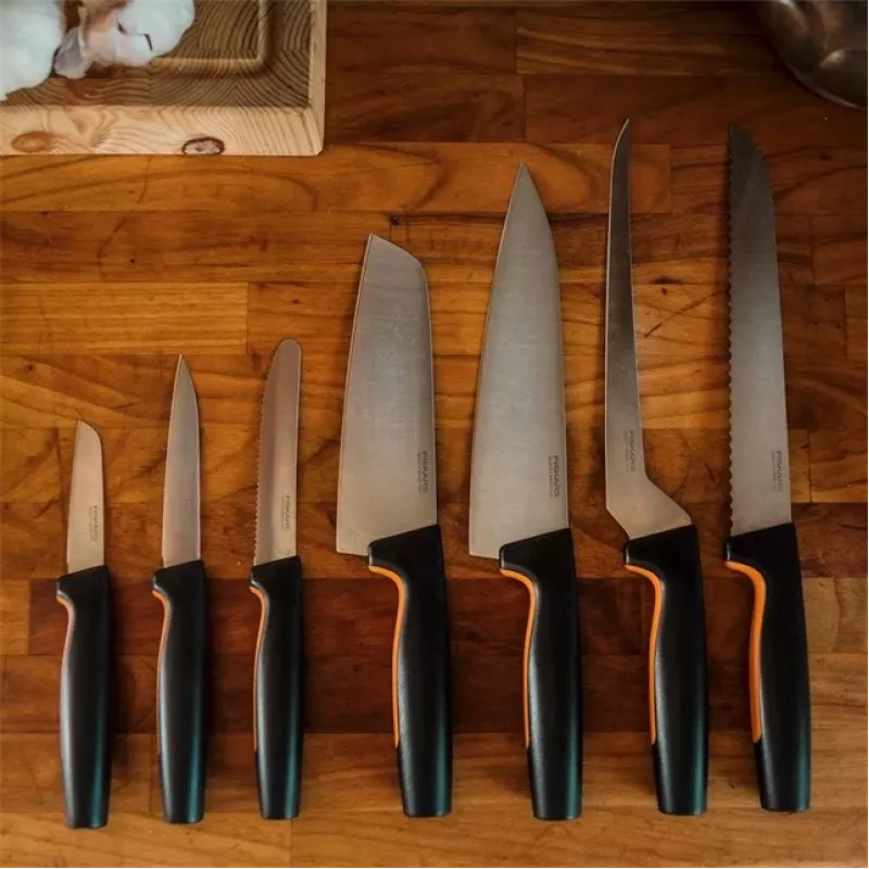 Faca de cozinha Fiskars 1057536 em aço inoxidável 1 unidade faca Santoku