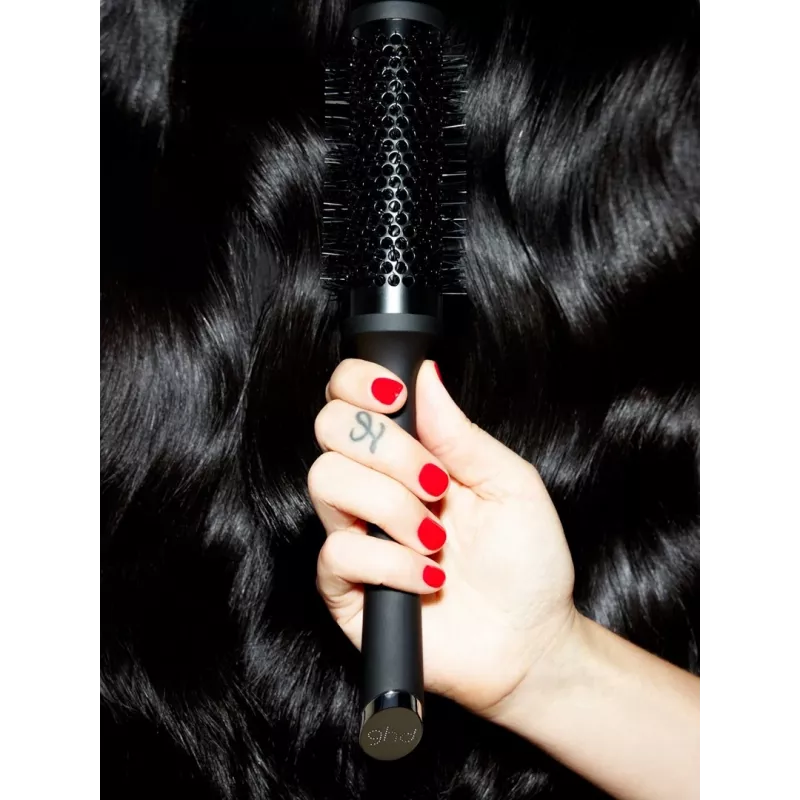 Escova de cabelo redonda GHD preta