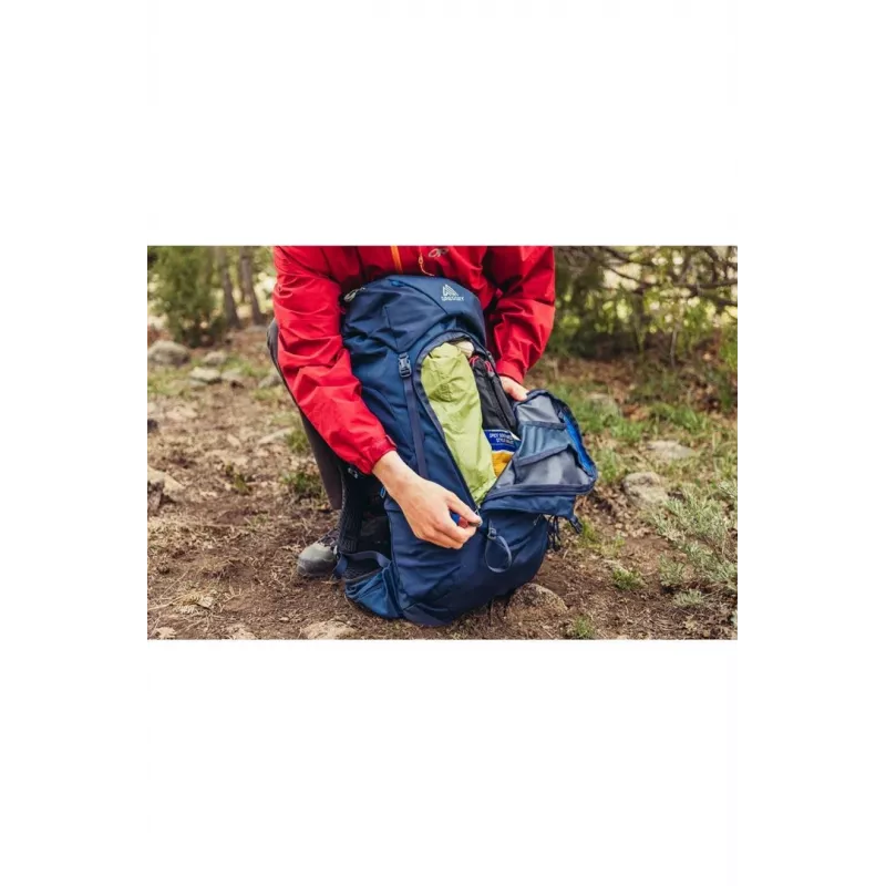 Mochila de trekking GREGORY Float Zulu 40 Volcanic preto MD/LG