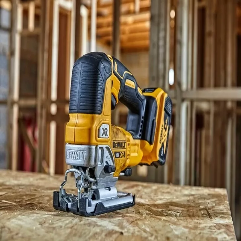 DeWALT DCS334P2-QW Serra de vaivém sem fio 3200 spm 2,1 kg