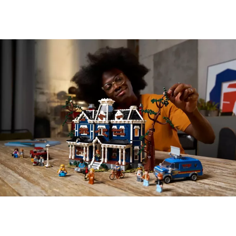LEGO ICONS 11370 Stranger Things: A Casa Creel