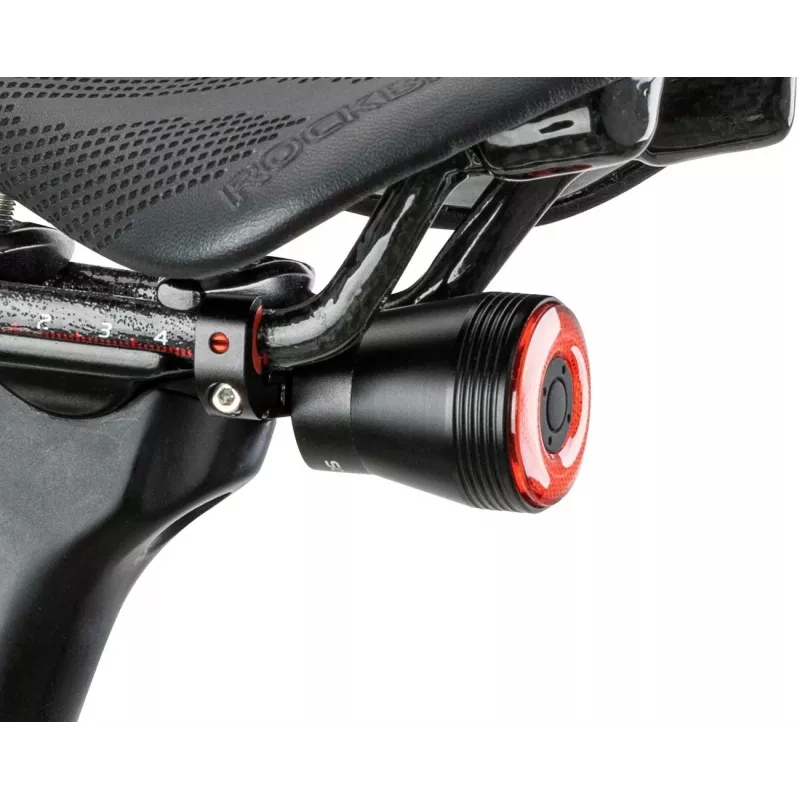 Rockbros Q5 luz traseira preta para bicicletas com sistema STOP inteligente