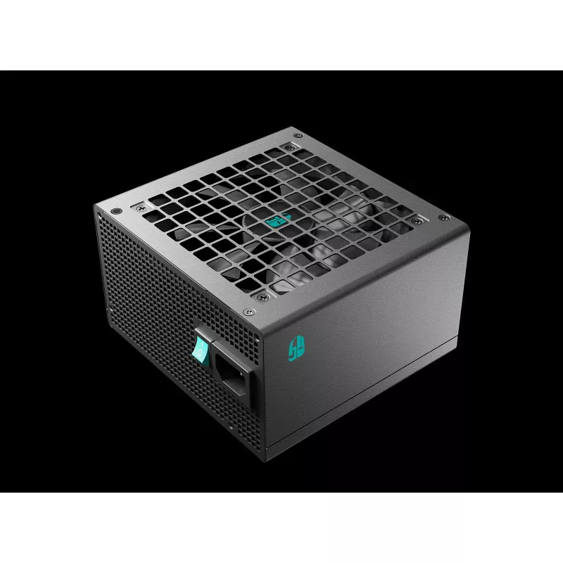 Fonte de alimentação DeepCool PF700X 700W ATX, 80 PLUS Bronze, 700 W, 1x ventoinha 120 mm, 24 pinos, 2x 4+4 CPU, 4x 6+2 PCIe, 6x SATA