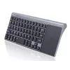 O Tracer EXpert RF é um teclado sem fios ergonómico de tamanho completo com disposição QWERTY, teclas de membrana e um design esguio preto e cinzento. Concebido para uso doméstico e de escritório, combina um touchpad integrado e teclas multimédia com uma ligação sem fios de 2,4 GHz para oferecer uma solução de introdução compacta para televisores, consolas, portáteis e PC clássicos.
