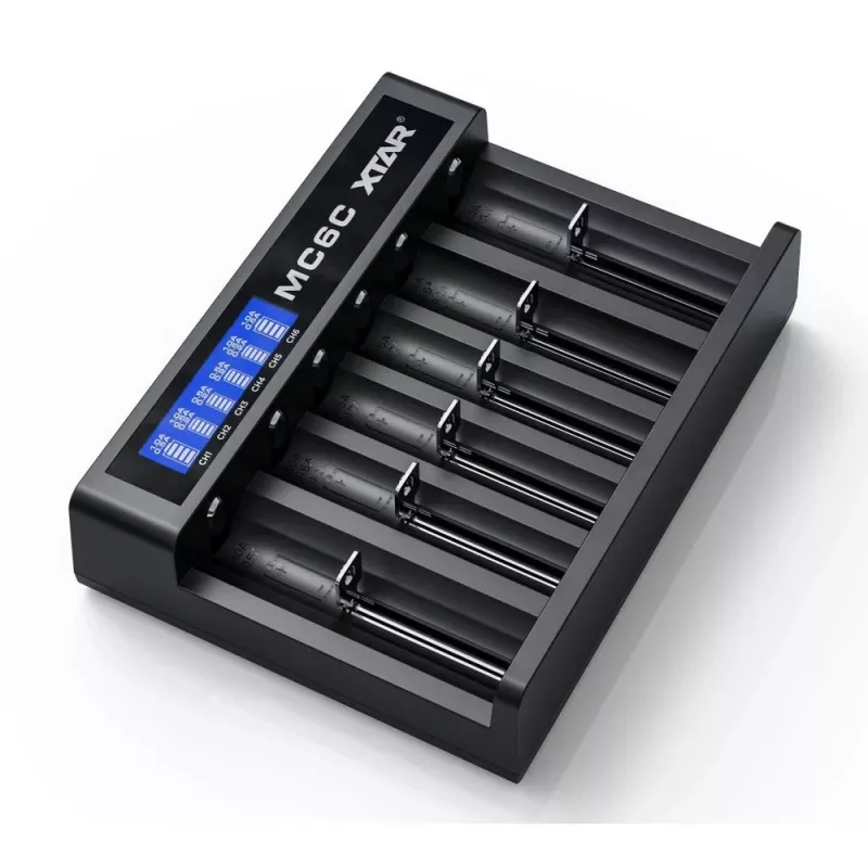 Carregador XTAR MC6C multi-slot inteligente para células cilíndricas Li-Ion, 6 slots, suporta 18650/21700/AA, entrada 5V, preto