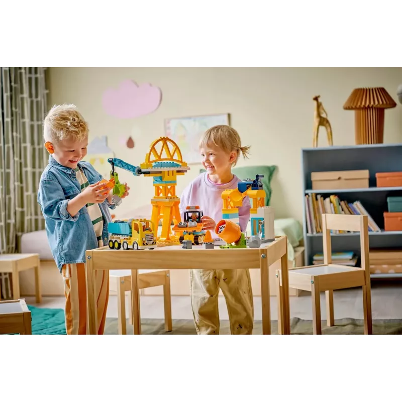 LEGO DUPLO 10476 3-em-1 Estaleiro de Obra e Veículos
