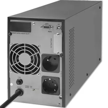 Unidade de alimentação ininterrupta QOLTEC 53981 On line 2kVA, capacidade 2000 VA