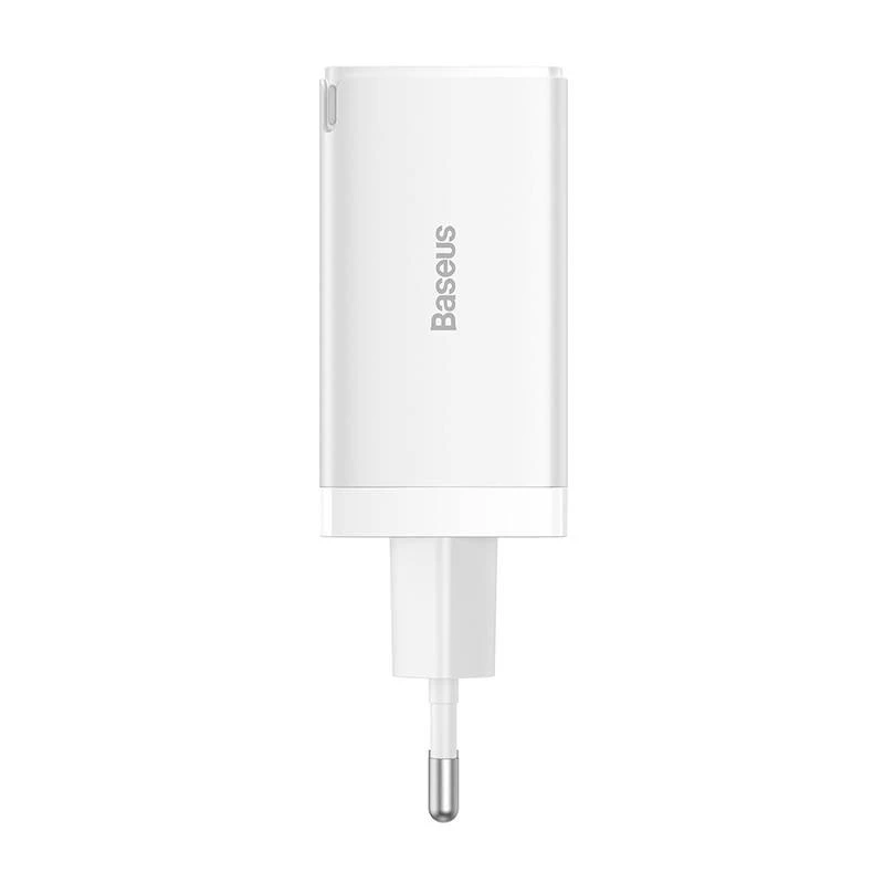 Carregador de parede Baseus GaN5 Pro 65W — USB + 2×USB-C (QC3.0, PD3.0) com cabo USB-C de 1m, branco