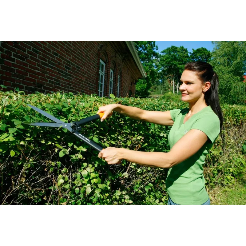 Tesoura de sebe FISKARS HECKENSCHERE HS52