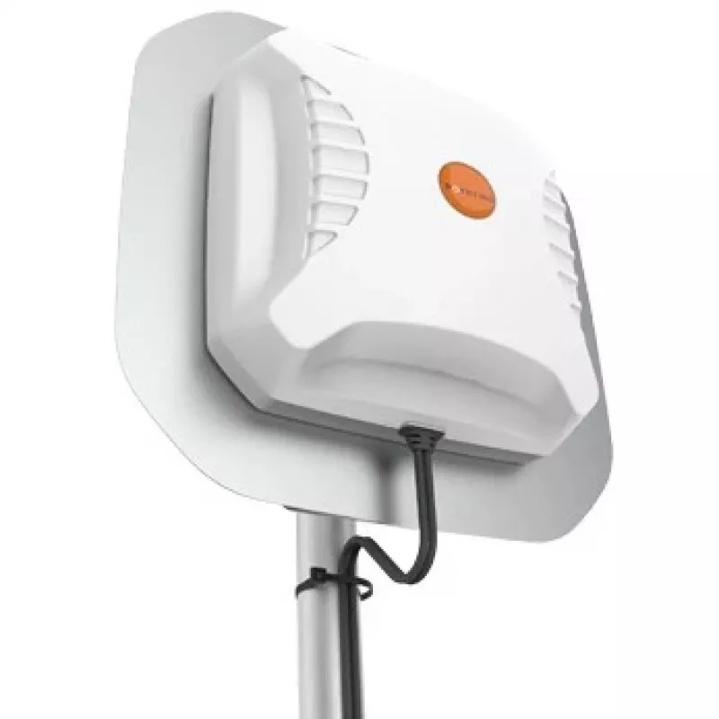 Antena externa LTE/GSM Poynting A-XPOL-0016 8 dBi ficha SMA
