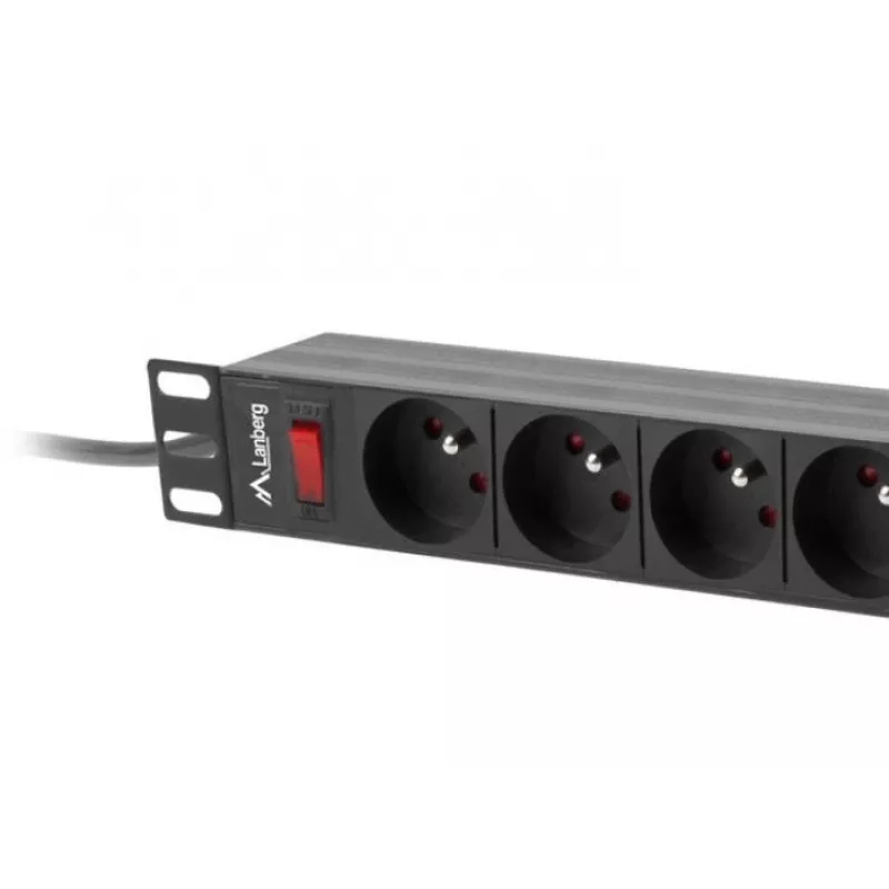 Unidade de distribuição de energia LANBERG PDU-09E-0300-BK — 9x tomadas tipo E, 16 A, 220–250 V, cabo de 3 m, rack 1U, 19 polegadas