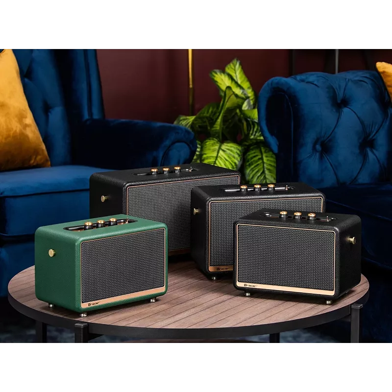Altifalante estéreo portátil TRACER M45 Preto — Bluetooth 5.0, 45 W RMS, rádio FM, microfone incorporado, alimentado por pilhas
