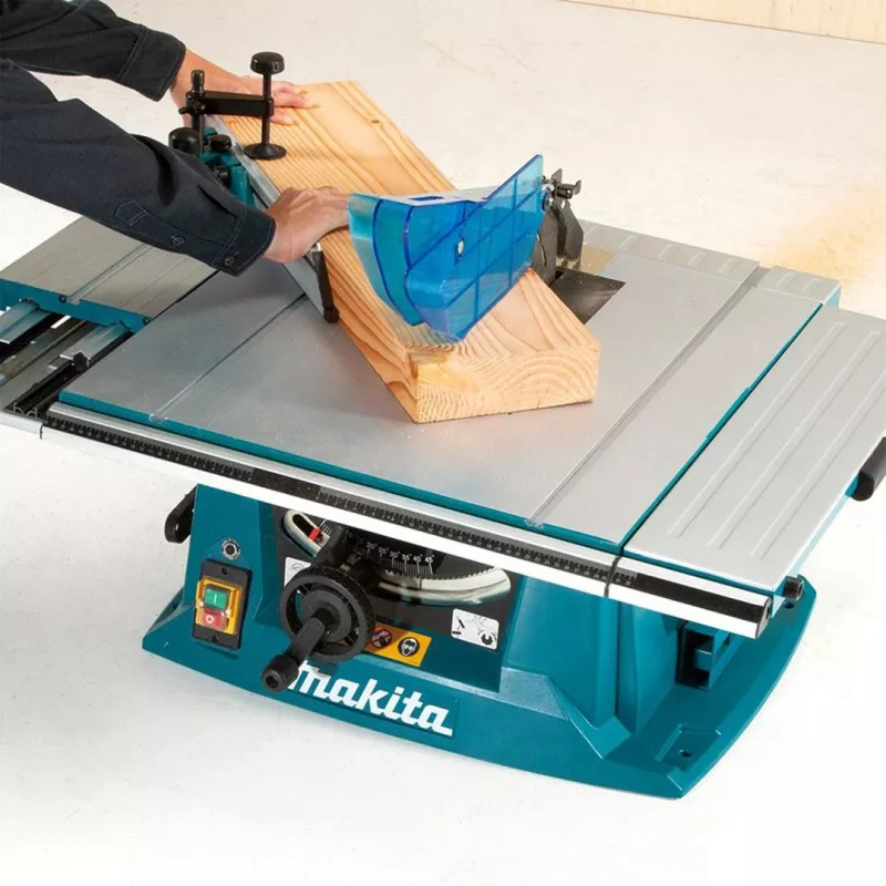 Serra de bancada Makita MLT100N 4300 rpm
