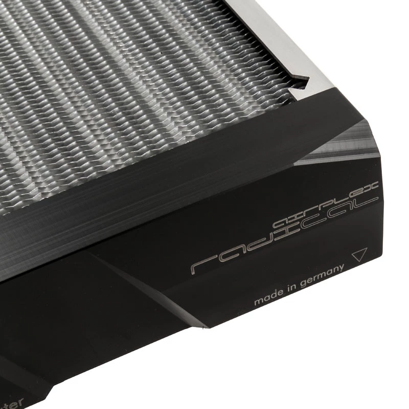 Bloco de radiador Aqua-Computer 33701 — Alumínio/Cobre/Aço inoxidável, 160×140×40 mm, Prateado