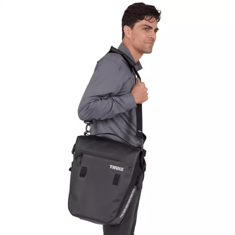 Thule 5406 Shield Alforje commuter 22L preto