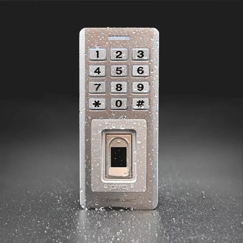 Fechadura de código com impressão digital e RFID QOLTEC 52447 com proteção IP68