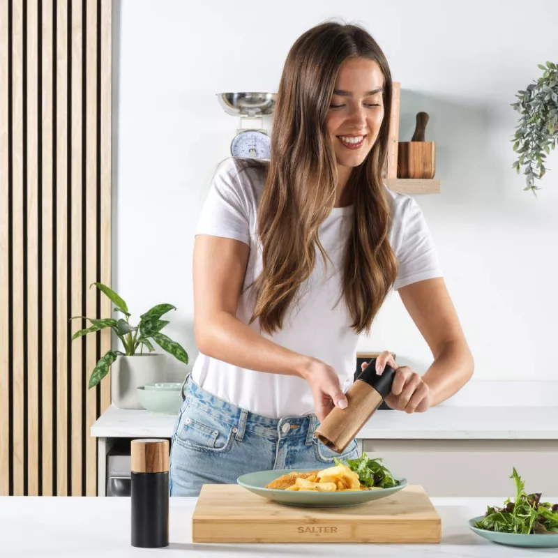 Saleiro e pimenteiro Salter BW12068EU7 preto com moagem ajustável