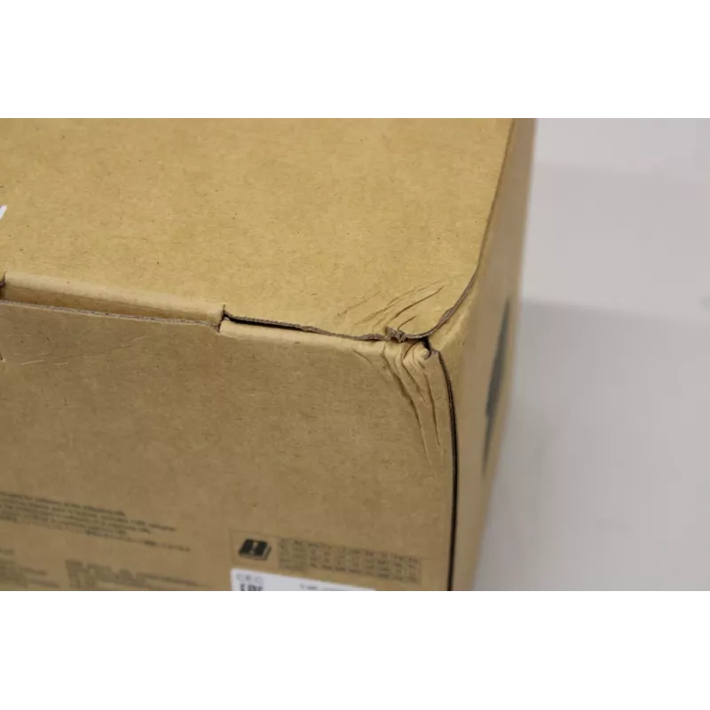 Câmara de cinema Sony FX30B objetiva de 35 mm (sem XLR) — embalagem danificada