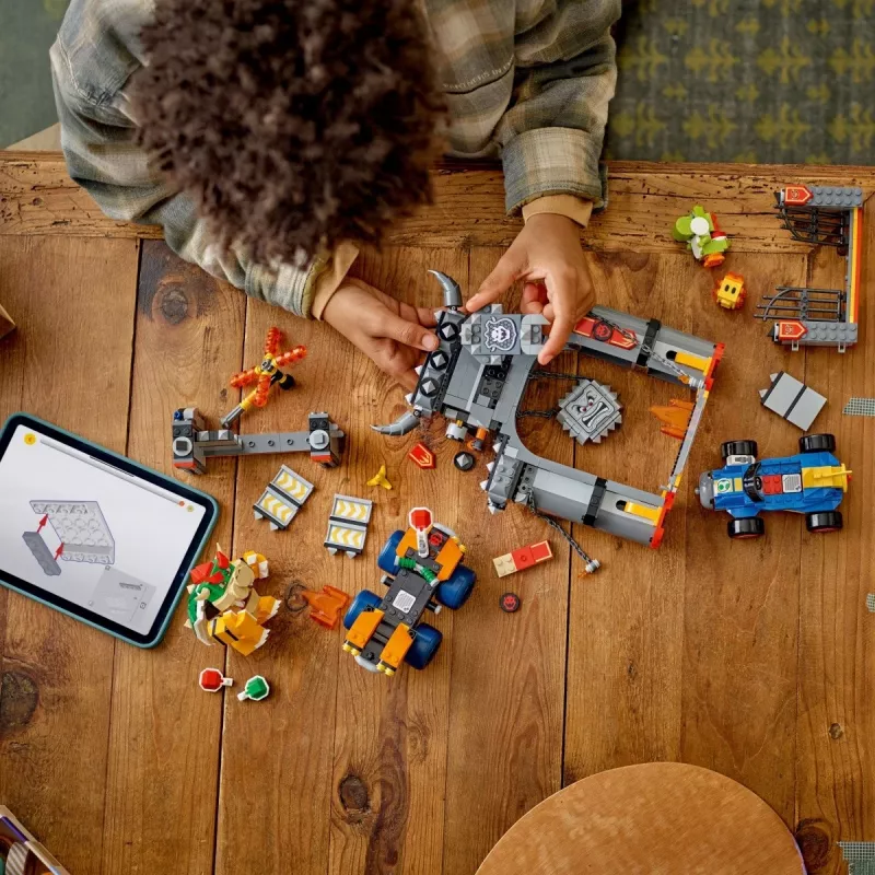 Brinquedo de construção LEGO 72039 Super Mario Fortaleza do Bowser com Mario Kart, conjunto interativo