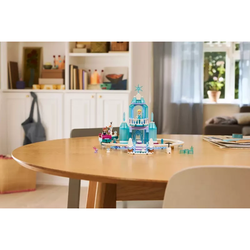 LEGO DISNEY 43281 O Castelo de Gelo de Elsa e Aventura de Trenó na Neve