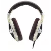 Auscultadores Sennheiser HD 599 — com fios, circumaurais, 50 Ω, 12–38500 Hz, cabo de 1,2 m, marfim