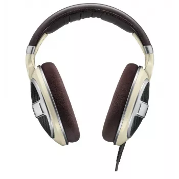 Auscultadores Sennheiser HD 599 — com fios, circumaurais, 50 Ω, 12–38500 Hz, cabo de 1,2 m, marfim