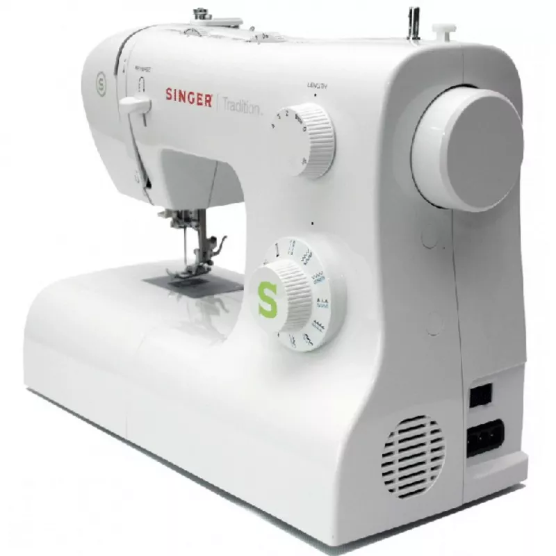 Máquina de costura SINGER Tradition 2273 — semiautomática, 23 pontos, casa de botão em 4 passos, braço livre, branca