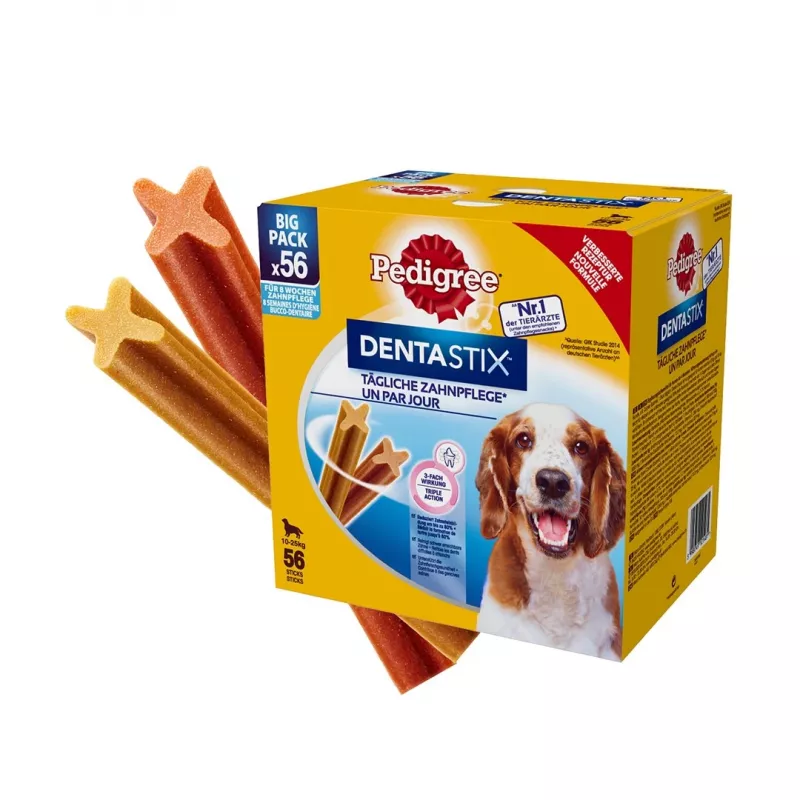 Snacks de higiene dentária para cães Pedigree DentaStix 1,44 kg para cães adultos de raças médias – vaca e frango, higiene dentária, vitamina E