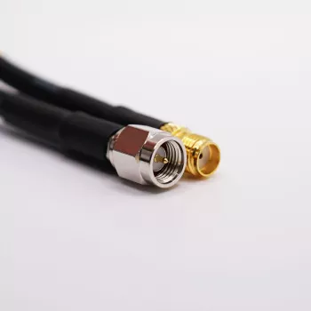 Antena externa Panorama C29SP-5SJ-CELL – cabo de 5 m, ficha SMA para ficha SMA, suporte para frequências móveis