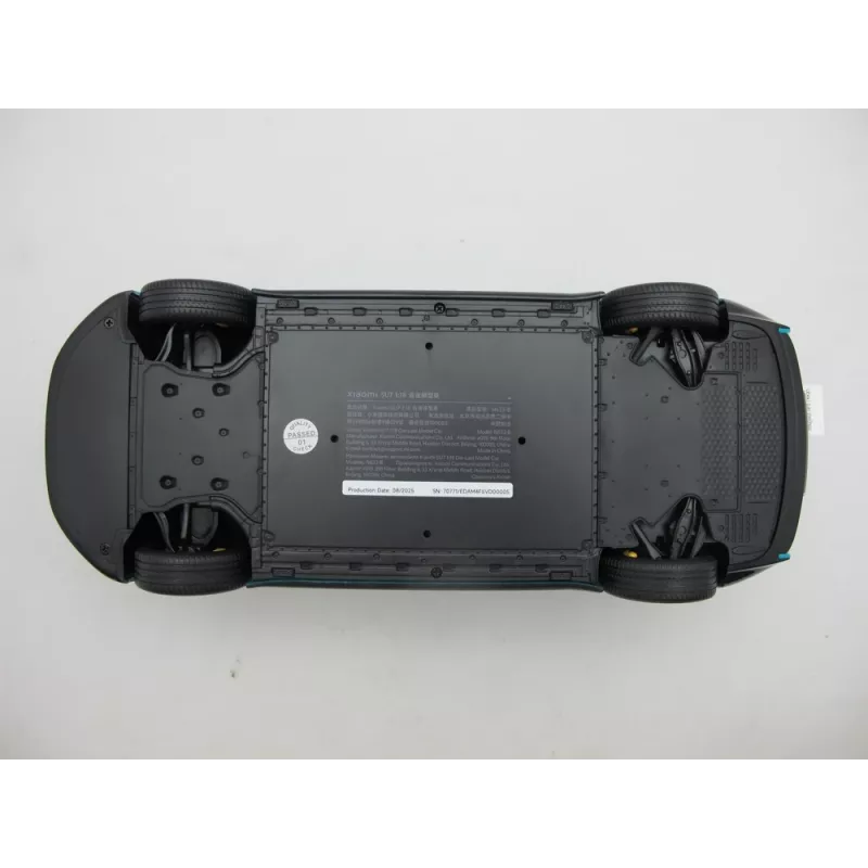 Xiaomi SU7 carro em miniatura die-cast 1:18, Aqua Blue
