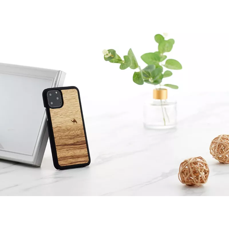 Capa para smartphone man and wood para iPhone 11 Pro — terra preto