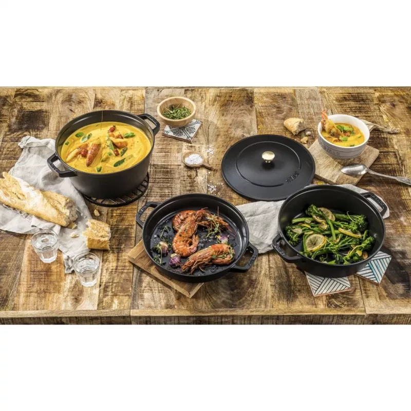 Panela de ferro fundido redonda Staub La Cocotte 4,2 L