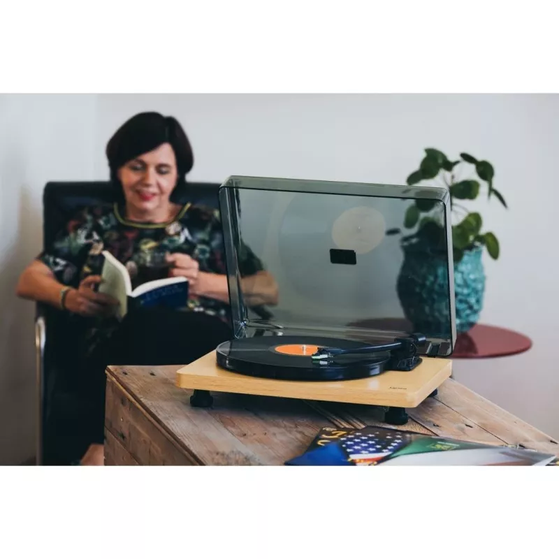 Gira-discos de acionamento por correia Lenco L-30
