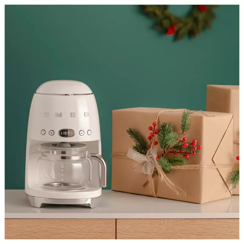 Smeg 50's Style DCF02CREU Máquina de café 1,25 litros creme