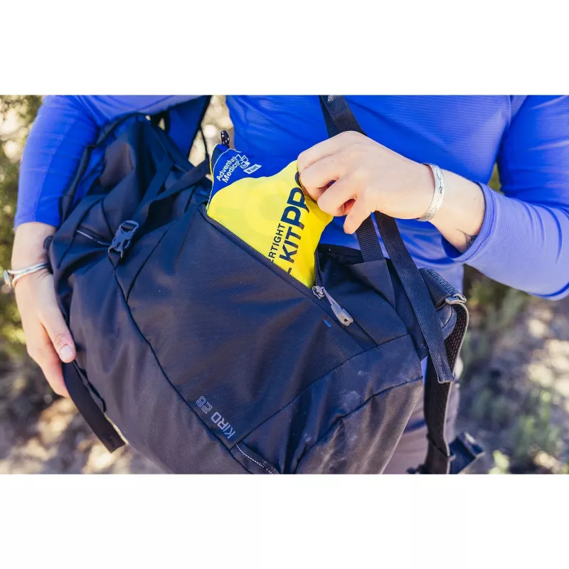 Mochila Tourist Gregory Kiro 28 - azul-claro