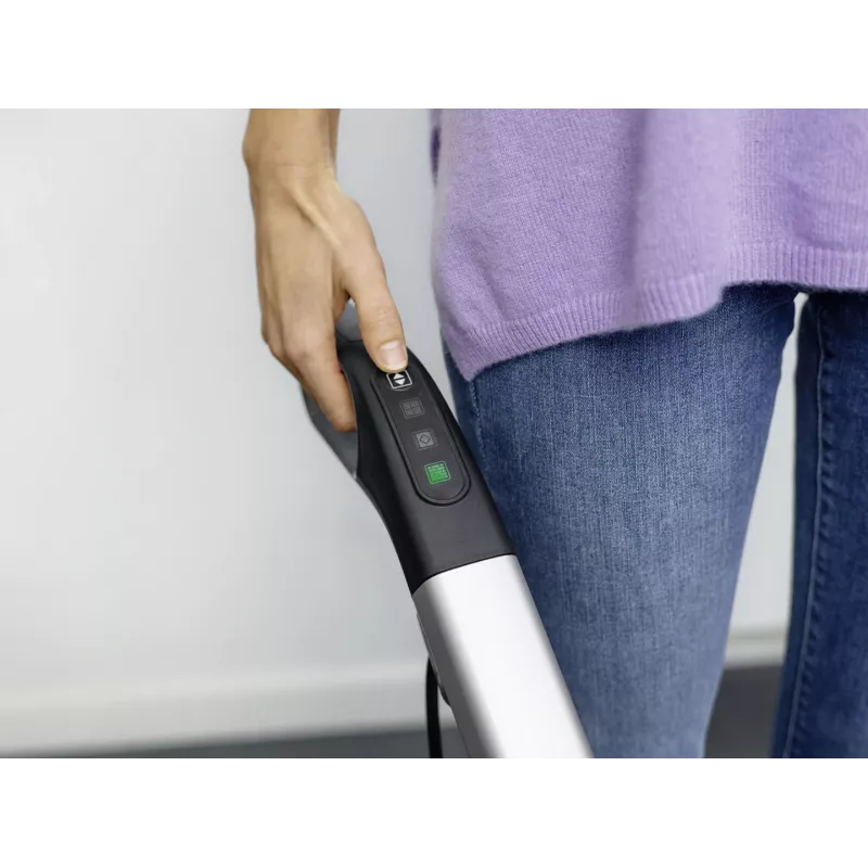 Mopa a vapor Kärcher SC 3 UPRIGHT — depósito de 0,5 L, 1600 W, tempo de aquecimento de 30 s, depósito removível, patins para carpetes