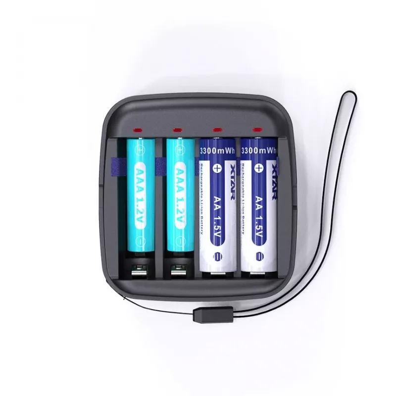 Carregador de pilhas XTAR BC4 para AA/AAA NiMH e Li-Ion, 4 slots, entrada DC/USB, preto