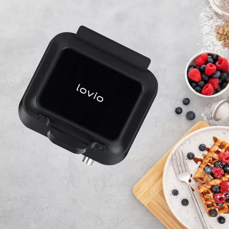 Máquina de waffles Lovio LVWF002BK 1500W preta