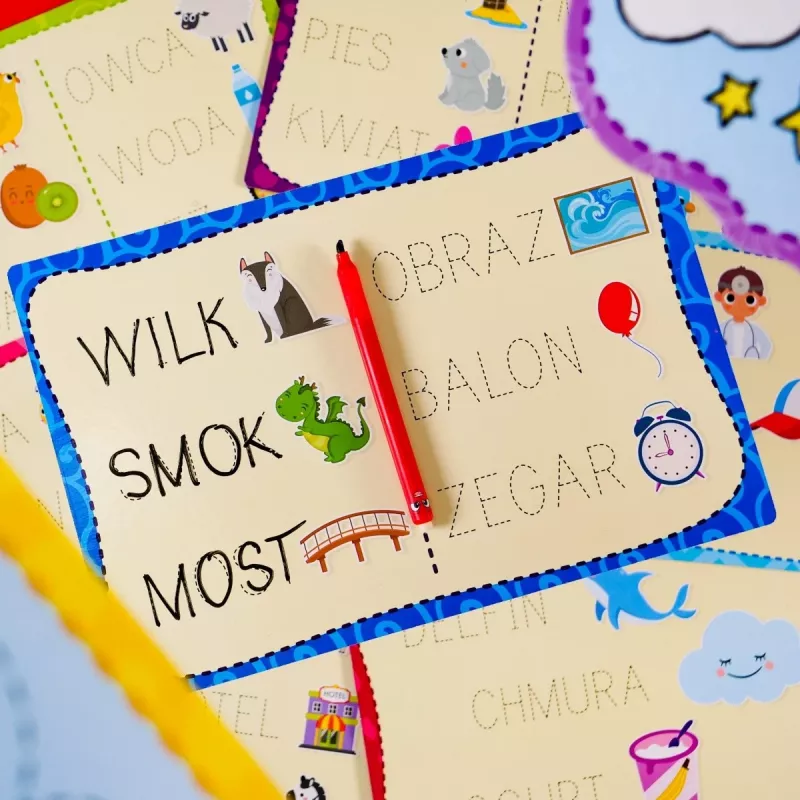 Conjunto de aprendizagem Montessori de escrita com caneta e 18 placas