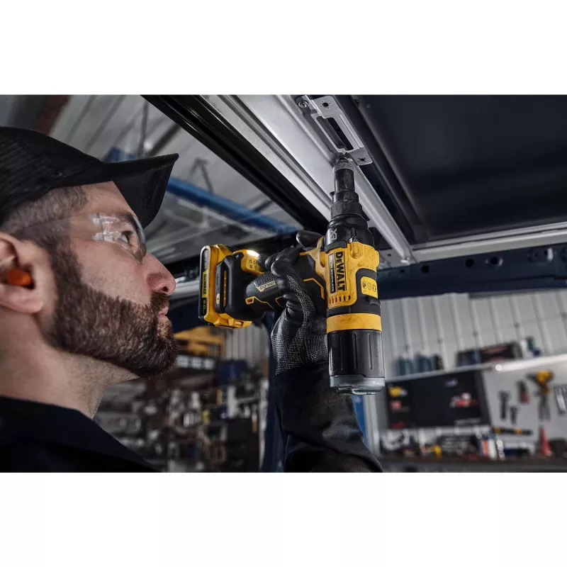 DeWALT DCF403NT-XJ Rebitadeira elétrica Preto, Amarelo 2,4, 3,2, 4, 4,8 mm 10000 kN