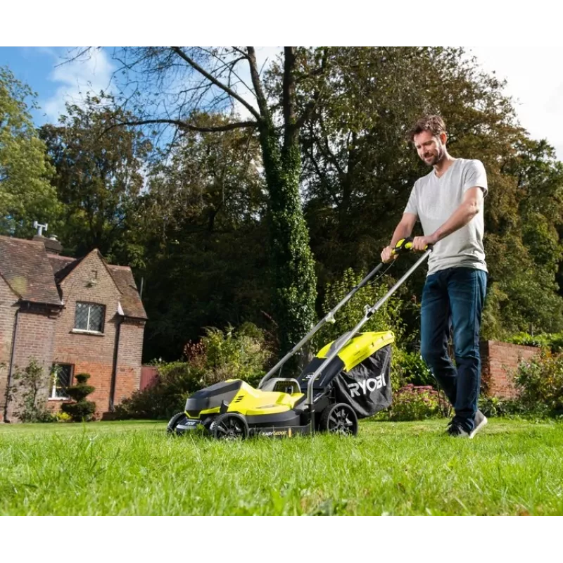 Corta-relvas Ryobi RLM18X33B40 empurrar a bateria preto, verde