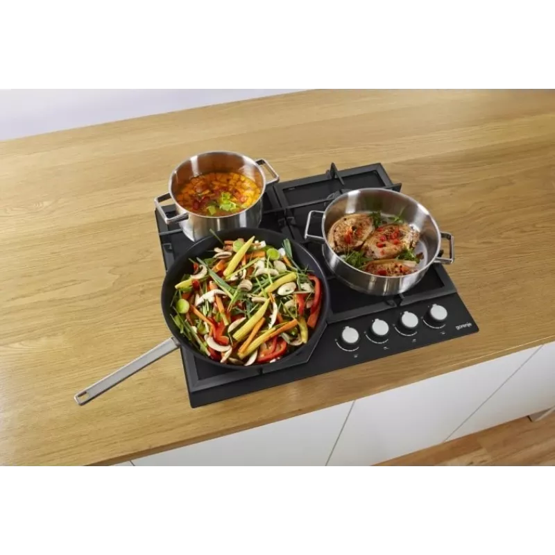Fogão a gás Gorenje GT641KB, encastrar 60 cm, 4 zonas a gás, vidro temperado, grelhas de ferro fundido, botões rotativos