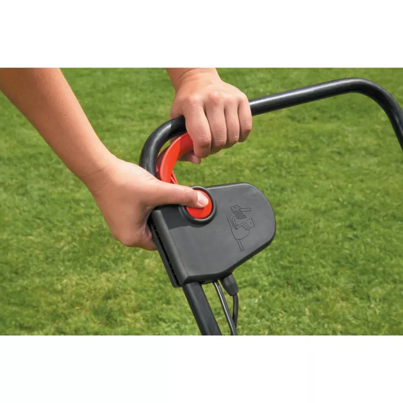 Escarificador de relva Black & Decker GD300