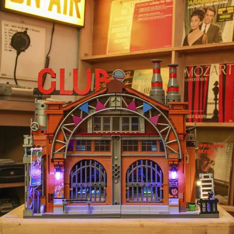 Factory House of Music, Brinquedo de construção