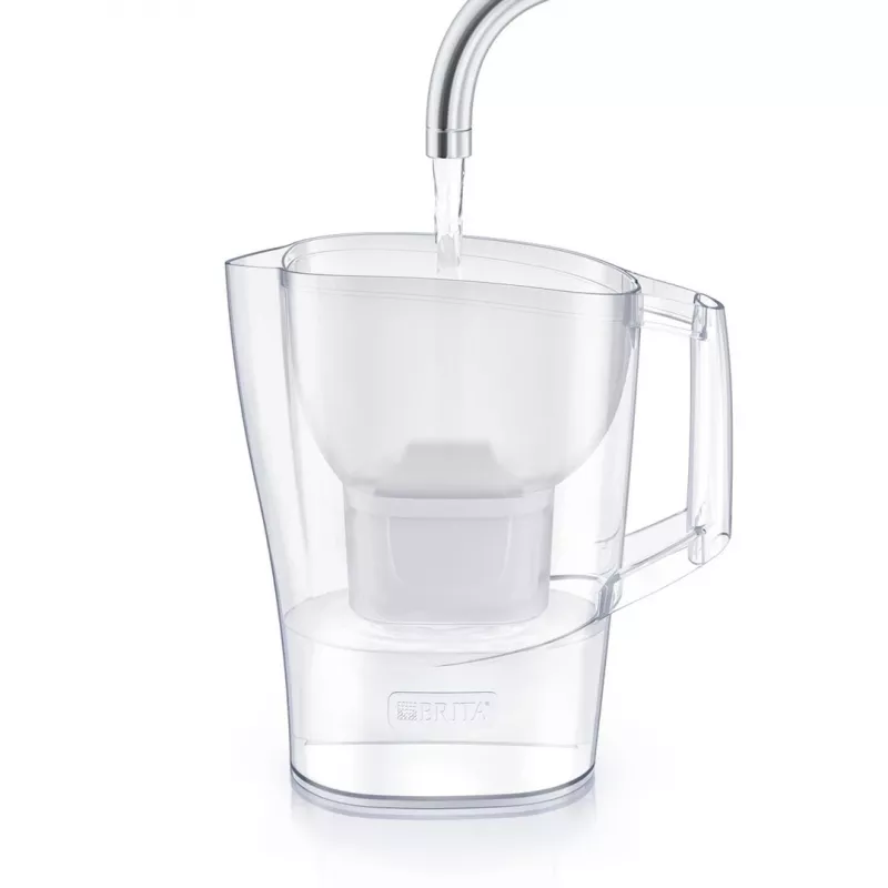 Jarra Brita Aluna 2,4l + 2 cartuchos Maxtra branca